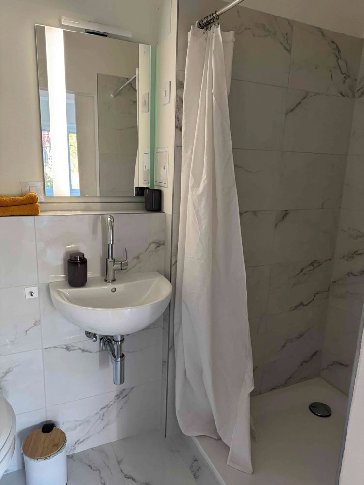 Appartement 5 pièces à louer à Rheinfelden - image 1/11