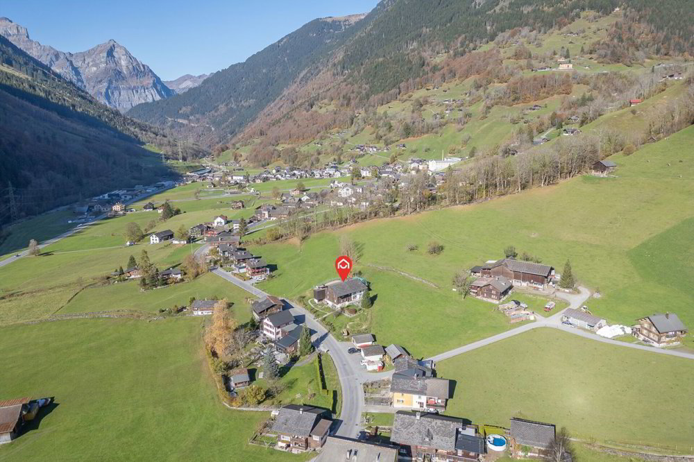 7.5 Zimmer Haus zum verkaufen in Engi - Bild 1/16