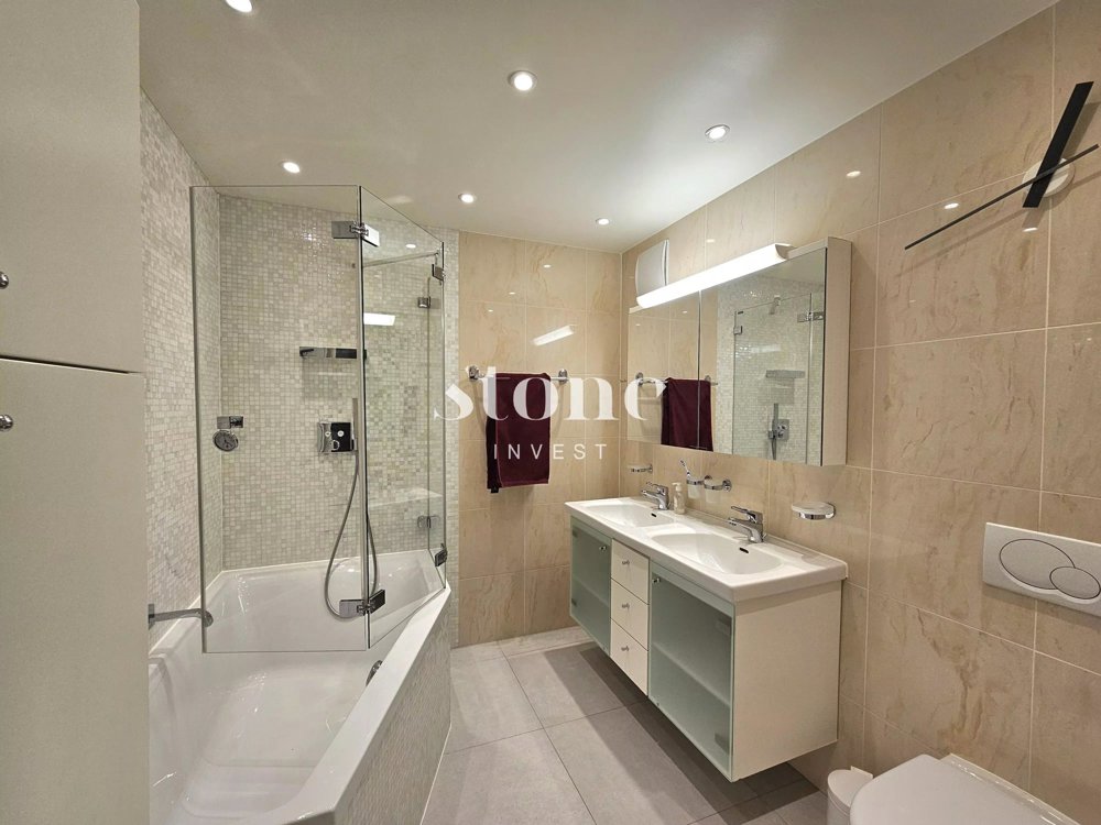 Appartamento di 5 locali in vendita a Meyrin - immagine 1/10