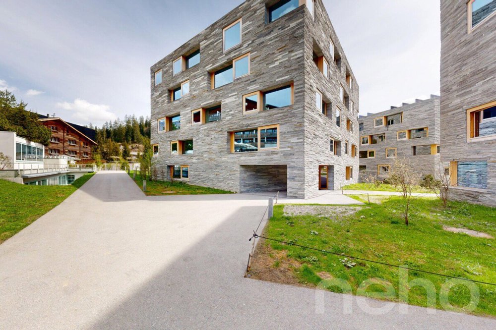 3.5 Zimmer Wohnung zum verkaufen in Laax GR 2 - Bild 1/9