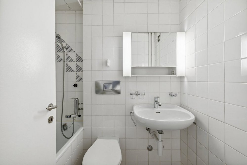 3 rooms Apartment for rent in Basel - image 1/5