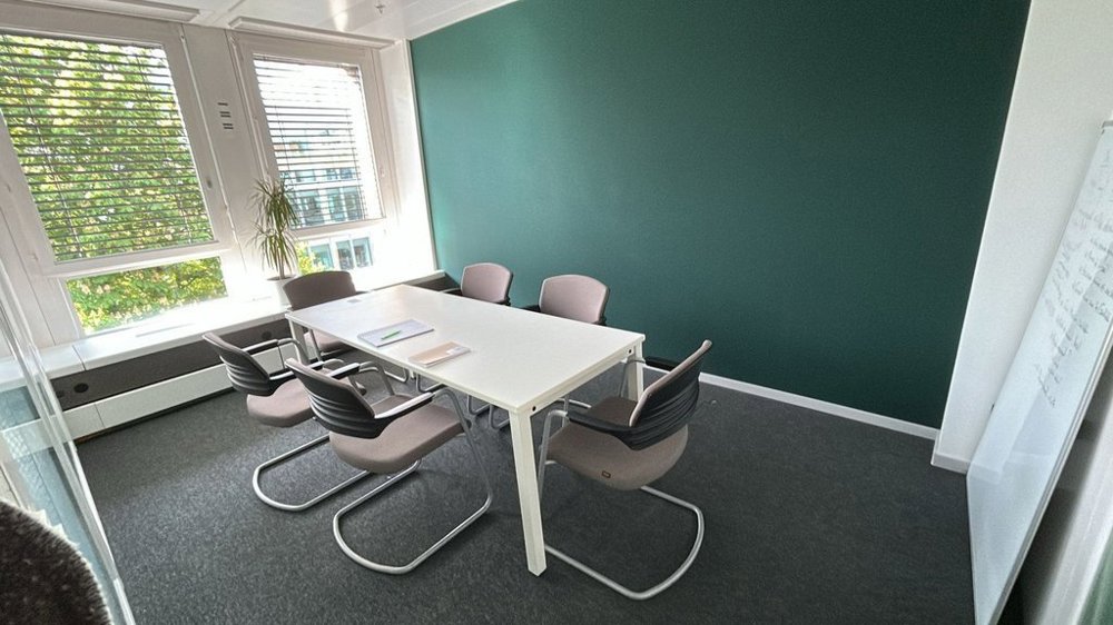 Bureau & Commerce null pièces à louer à Petit-Lancy - image 1/4