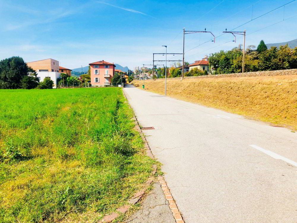 Terreno di null locali in vendita a Balerna - immagine 1/3
