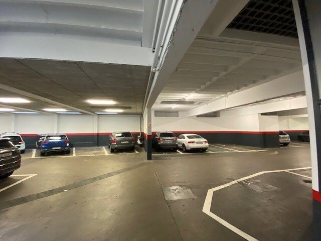 Parcheggio, garage di null locali in affitto a Ginevra - immagine 1/4