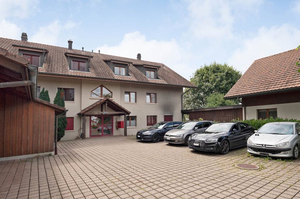 Parcheggio, garage di null locali in affitto a Wichtrach - immagine 1/1