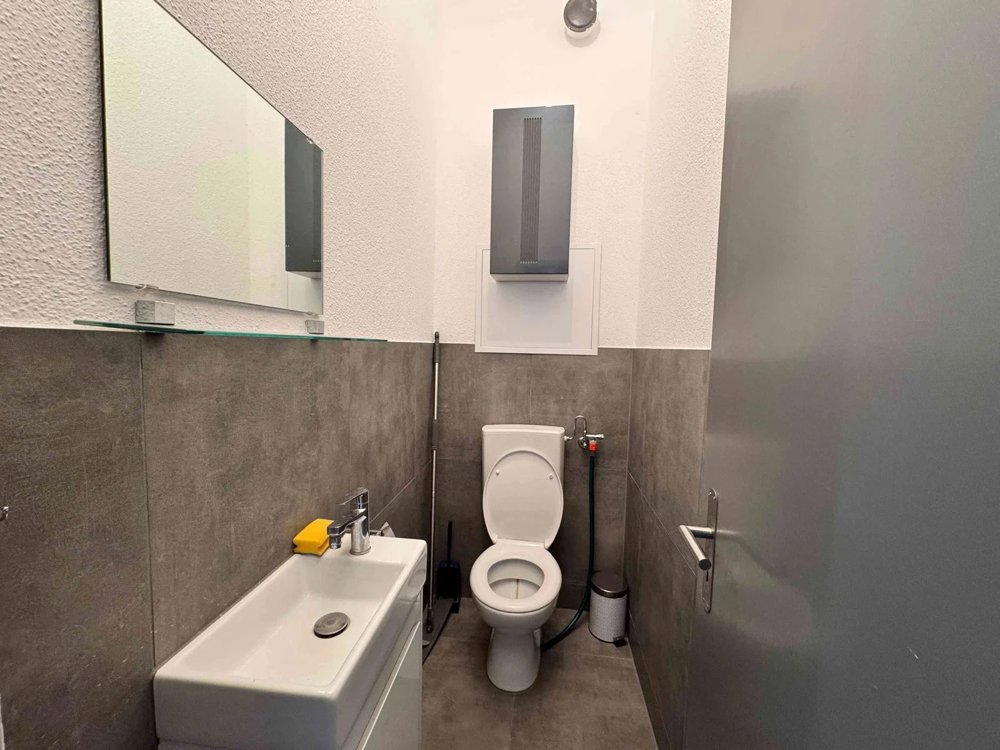 1.5 rooms Office & Commercial for rent in Frauenfeld - image 1/10