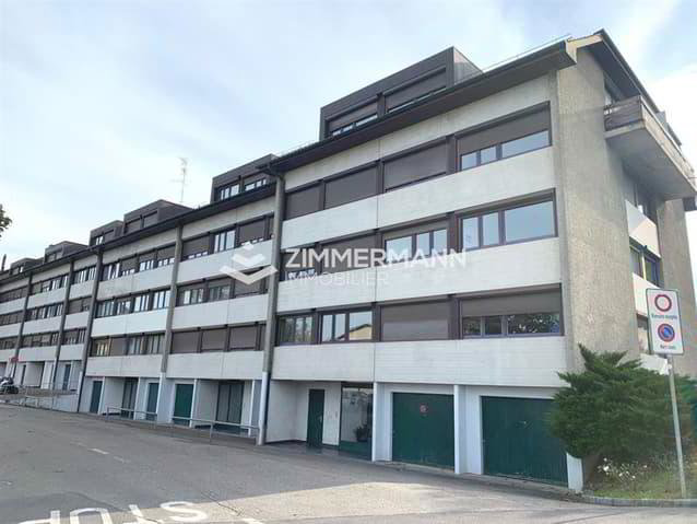 null Zimmer Parkplatz, Garage zu vermieten in Perly - Bild 1/1