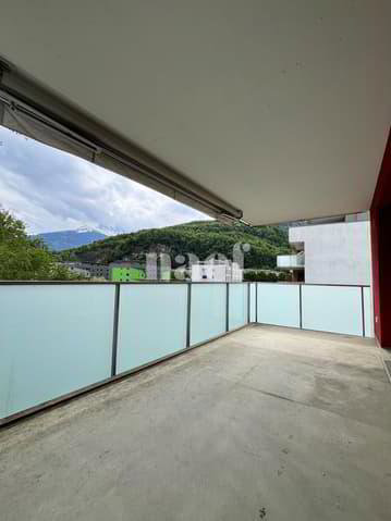 4.5 rooms Apartment for rent in Collombey - image 1/9