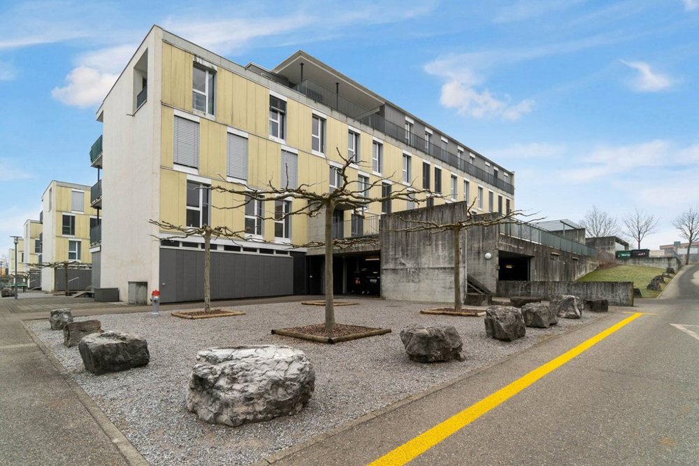 Appartamento di 4 locali in affitto a Zollikofen - immagine 1/7