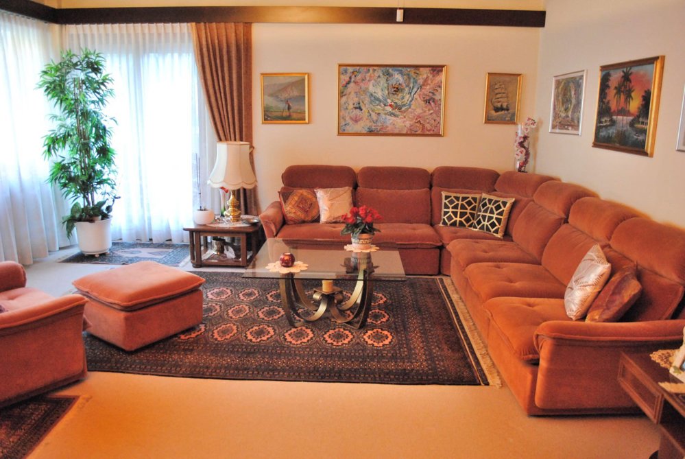 Casa di 8 locali in vendita a Biasca - immagine 1/13