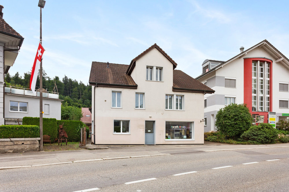 Maison 4 pièces à acheter à Safenwil - image 1/8