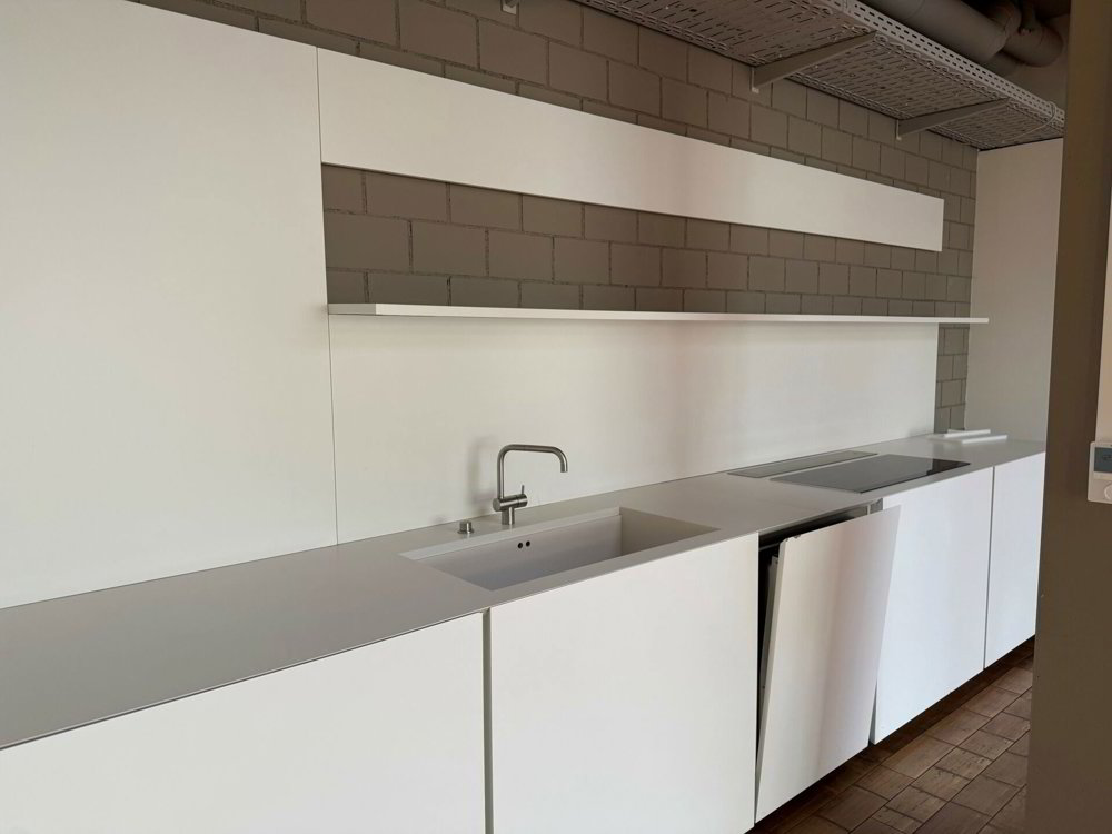 Bureau & Commerce null pièces à louer à Zurigo - image 1/13