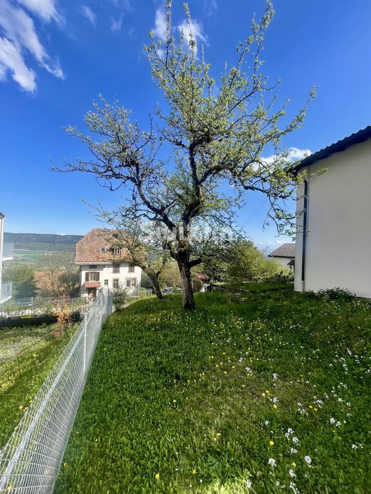 Maison 7 pièces à acheter à Neuchâtel - image 1/7