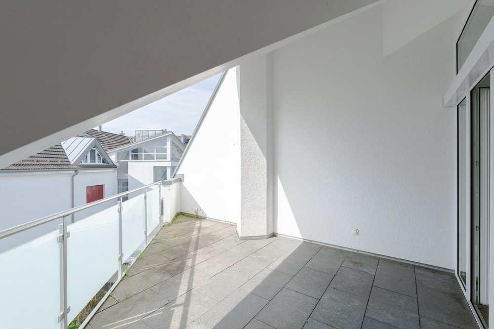 4.5 Zimmer Wohnung zum verkaufen in Henggart - Bild 1/15