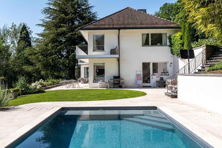 Casa di 8.5 locali in vendita a Chamby - immagine 1/6