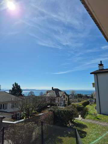 Appartement 5.5 pièces à acheter à St-Blaise - image 1/12