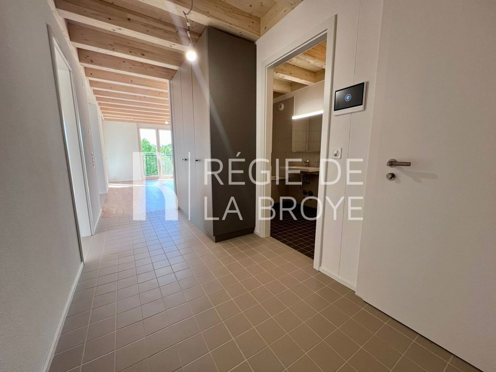 Appartamento di 2.5 locali in affitto a Estavayer-le-Lac - immagine 1/8
