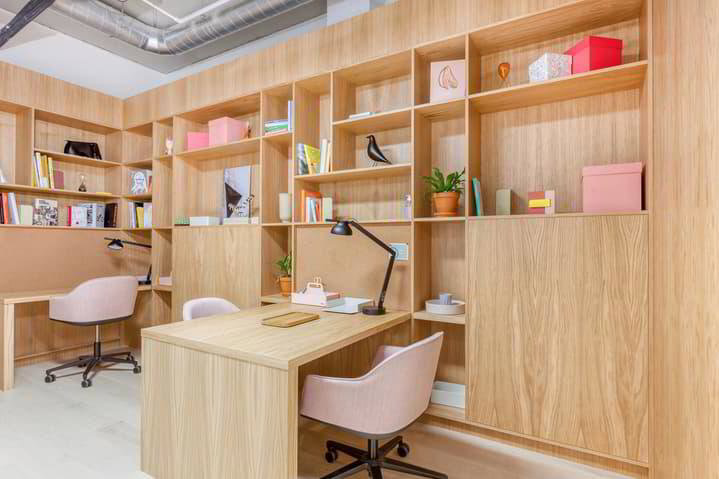 null rooms Office & Commercial for rent in Bussigny - image 1/6
