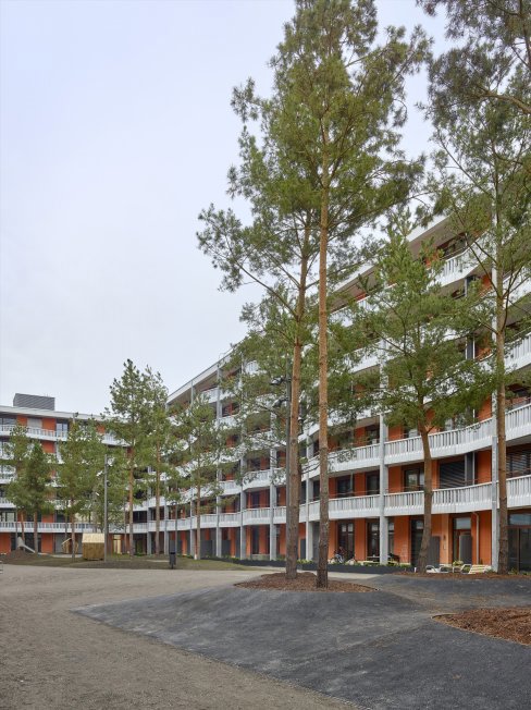 3 rooms Apartment for rent in Dübendorf - image 1/1