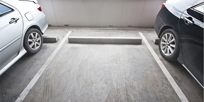 Parcheggio, garage di null locali in affitto a Schwerzenbach - immagine 1/1