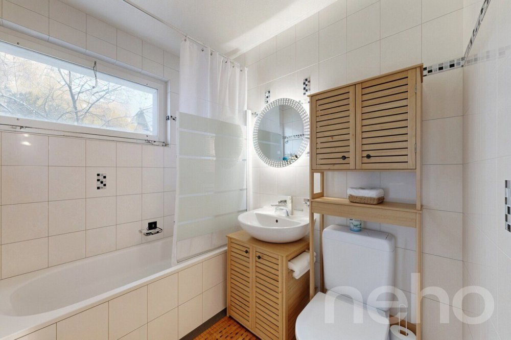 6.5 rooms Apartment to buy in St-Prex - image 1/12