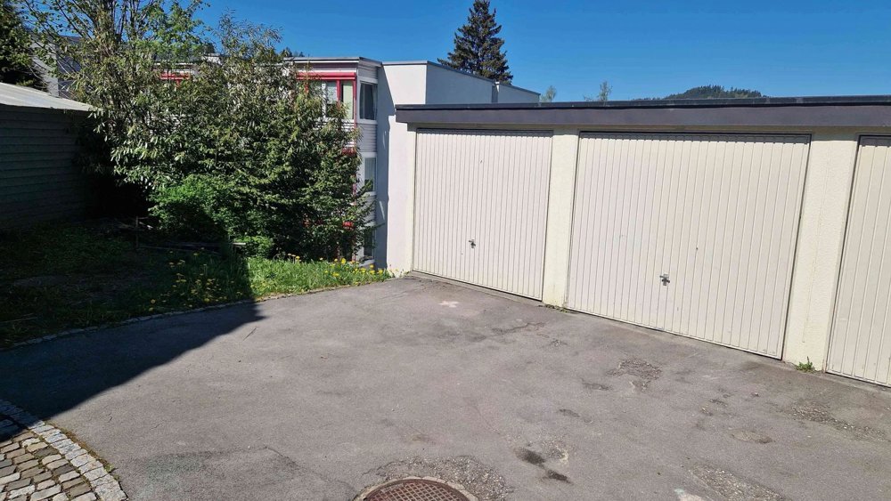 null Zimmer Parkplatz, Garage zu vermieten in Trogen - Bild 1/3