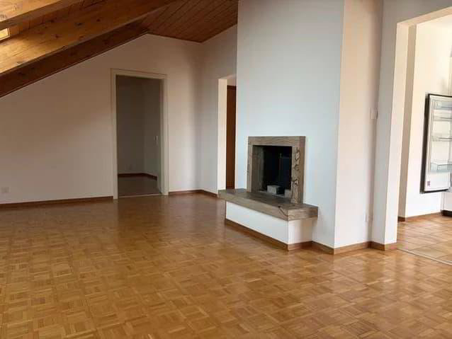 2.5 Zimmer Wohnung zu vermieten in Brent - Bild 1/8
