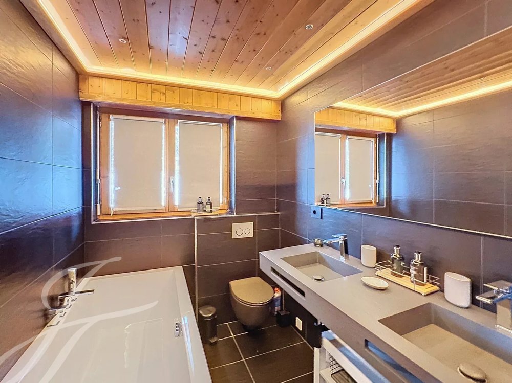 Appartement 3 pièces à louer à Verbier - image 1/13
