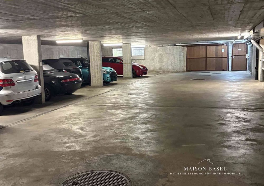 Parcheggio, garage di null locali in affitto a Biel-Benken BL - immagine 1/1