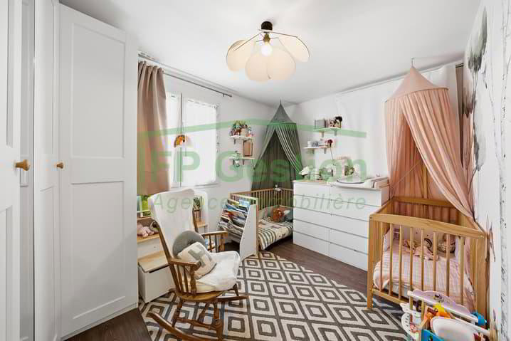4 rooms Apartment to buy in St-Prex - image 1/13