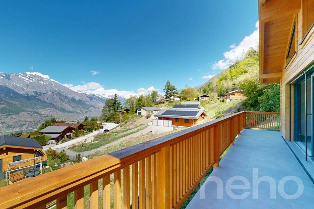 4.5 rooms House to buy in Saxon - image 1/12