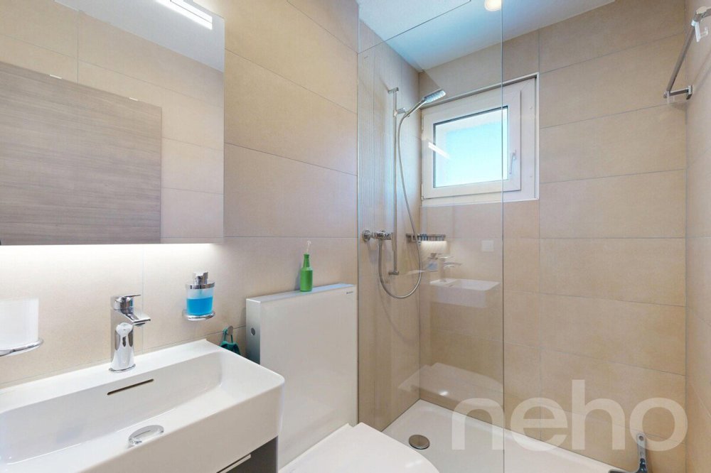 Appartement 5.5 pièces à acheter à Marin-Epagnier - image 1/12