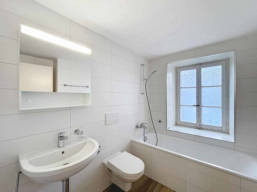 3 rooms Apartment for rent in Châtel-St-Denis - image 1/11