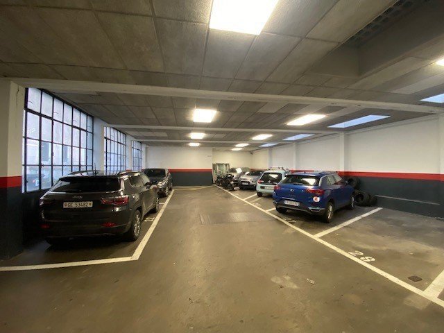 null Zimmer Parkplatz, Garage zu vermieten in Geneva - Bild 1/4