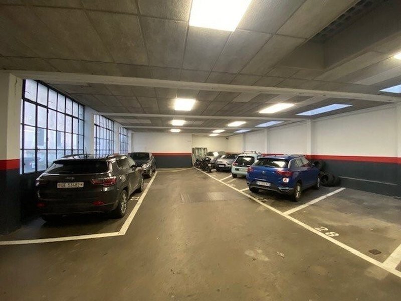 null Zimmer Parkplatz, Garage zu vermieten in Ginevra - Bild 1/4