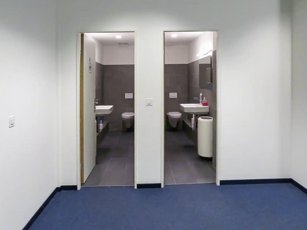null rooms Office & Commercial for rent in Basel - image 1/9