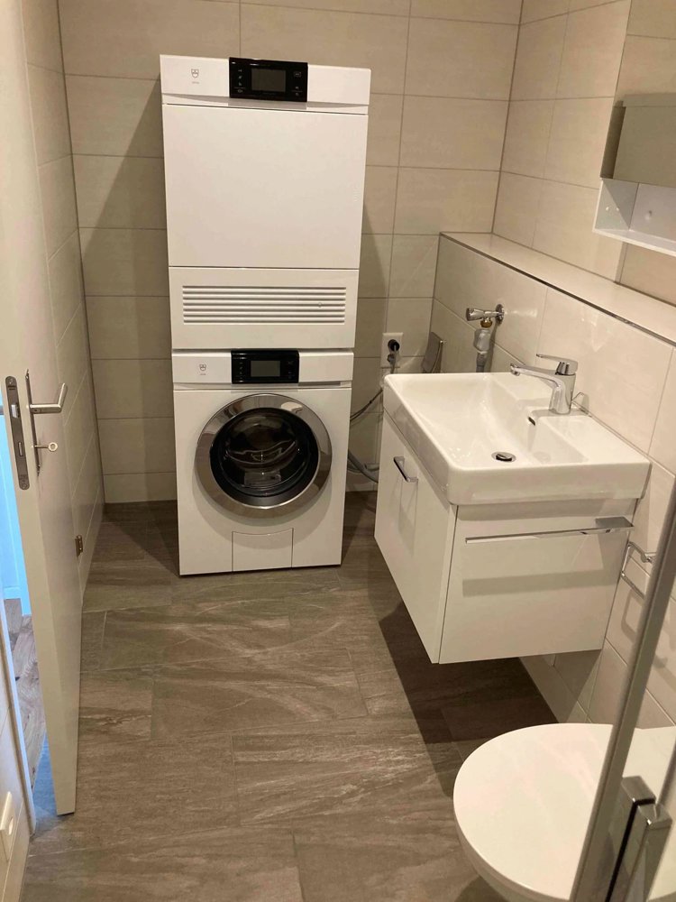 4.5 rooms Apartment for rent in Seewen SZ - image 1/6