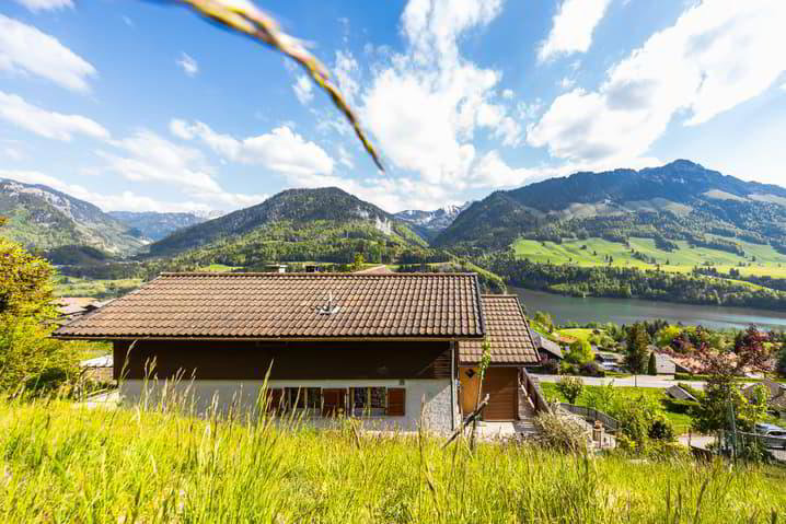 Casa di 5.5 locali in vendita a Crésuz - immagine 1/13
