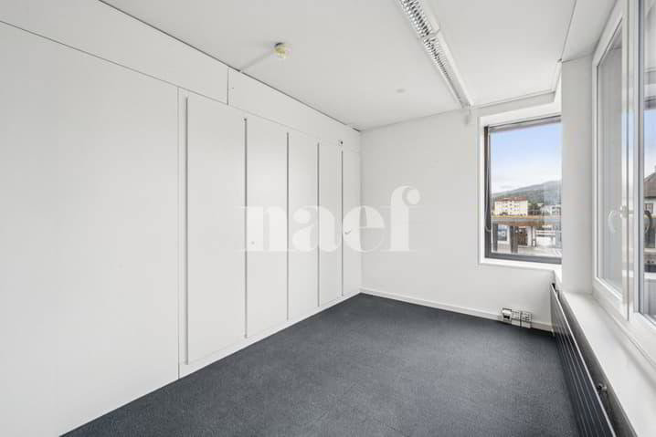 Bureaux lumineux et fonctionnels au cur de Delémont Proche de la Gare - Mehr