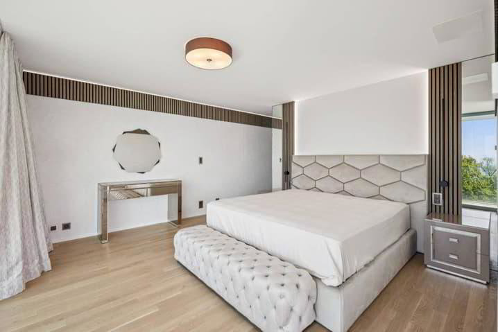 3.5 rooms Apartment to buy in Brent - image 1/13