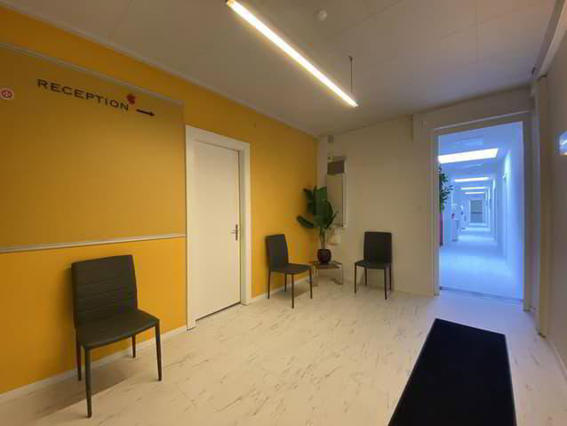 Grand bureau à Neuchâtel / cabinet médical - Mehr