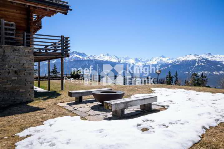 6.5 rooms House for rent in Crans-Montana - image 1/11