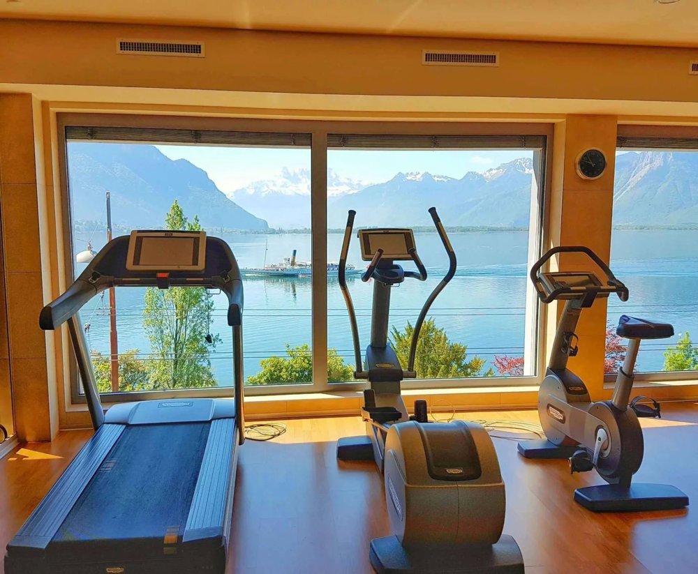 2 rooms Apartment to buy in Montreux - image 1/10