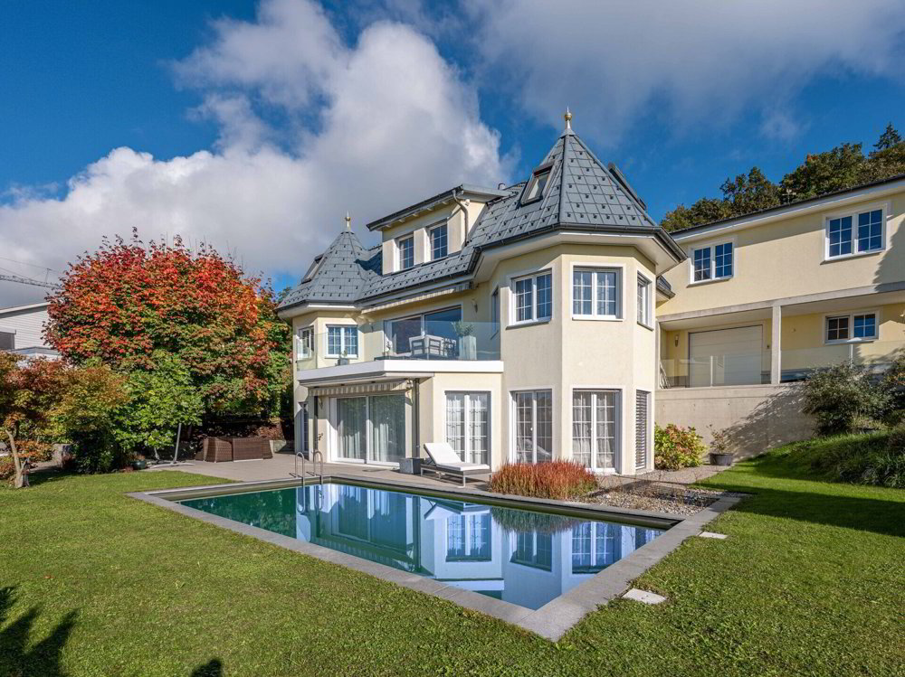 6 Zimmer Haus zum verkaufen in Hüttwilen - Bild 1/1