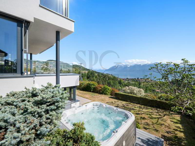 7 rooms House to buy in La Conversion - image 1/12