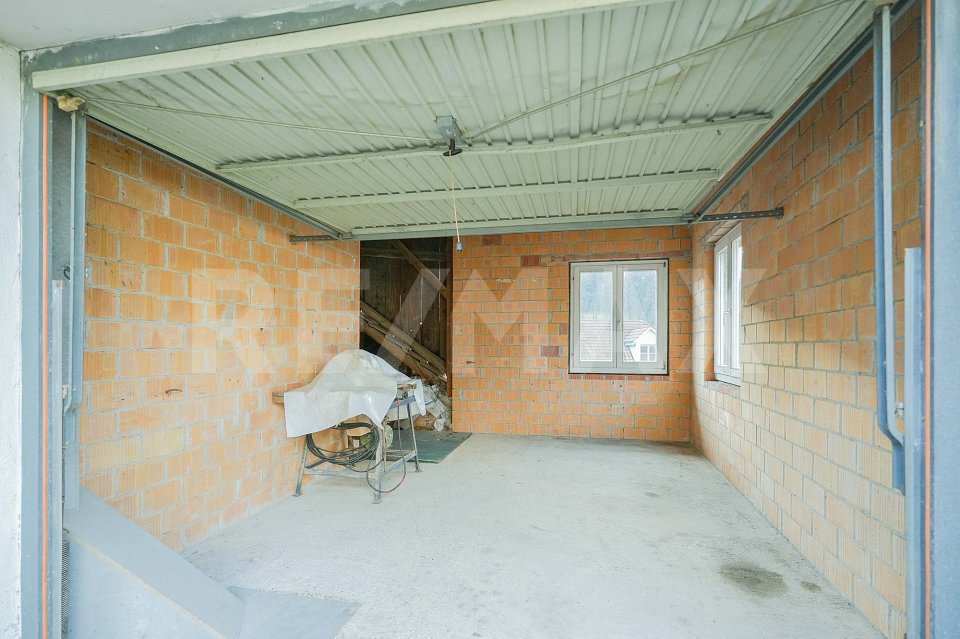 Maison 6 pièces à acheter à Etzgen - image 1/13