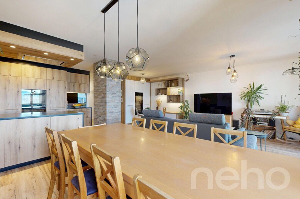 4.5 rooms Apartment to buy in Montreux - image 1/12