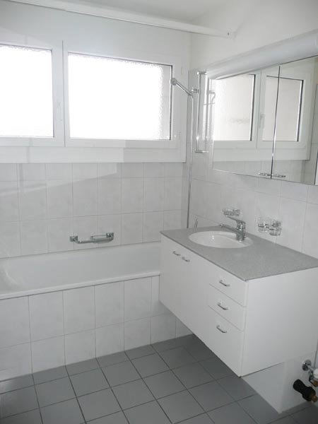 4 rooms Apartment for rent in Pfaffhausen - image 1/6