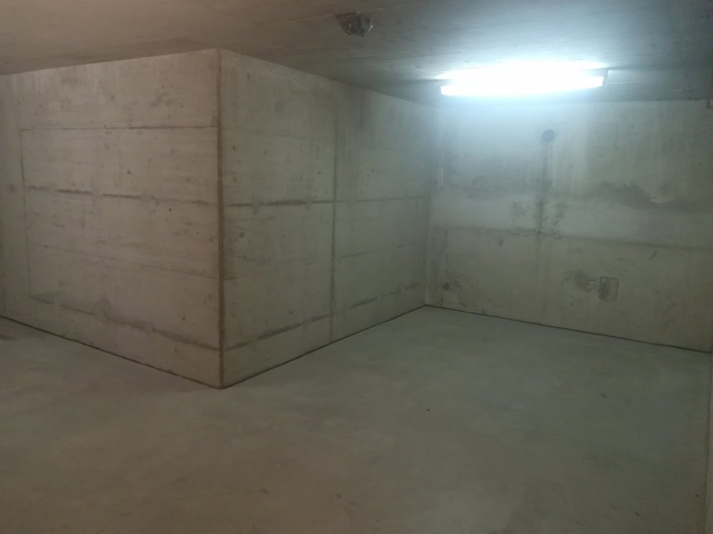 null rooms Office & Commercial for rent in Bâle - image 1/4