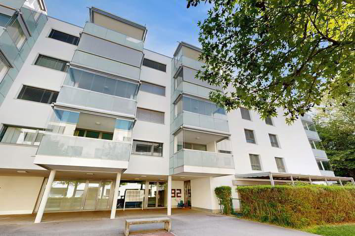 3.5 rooms Apartment for rent in Lausanne - image 1/9